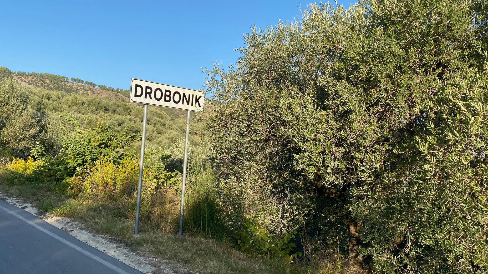 In Drobonik ist fast der ganze Anstieg geschafft.